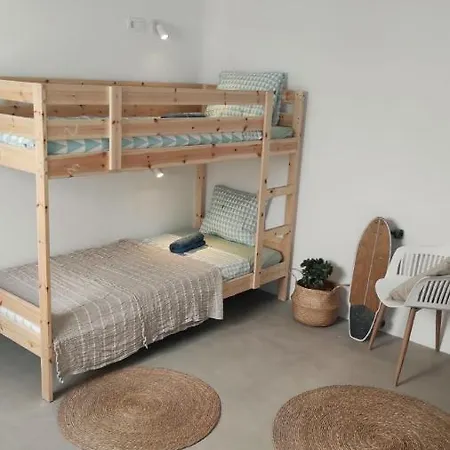 Nomad Surf House * 科拉雷侯